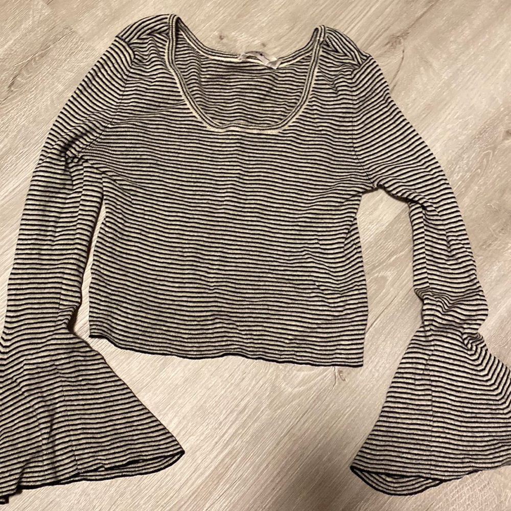 Crop Top.